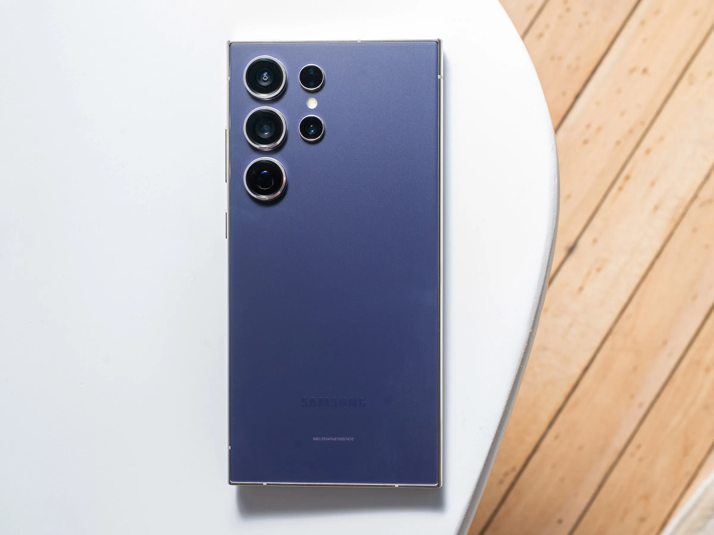 Выгодный к покупке б/у Samsung Galaxy S24 Ultra и почему новый Samsung Galaxy S25 Ultra признан лучшим